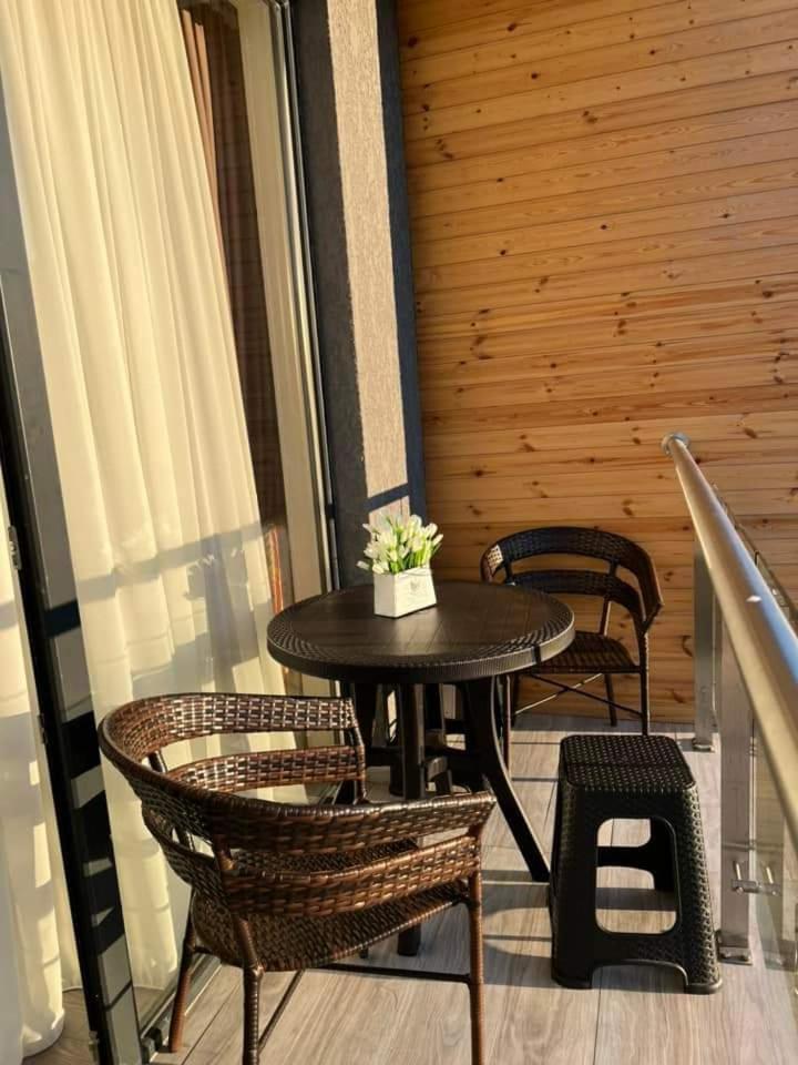 Apartment In باتومي الغرفة الصورة